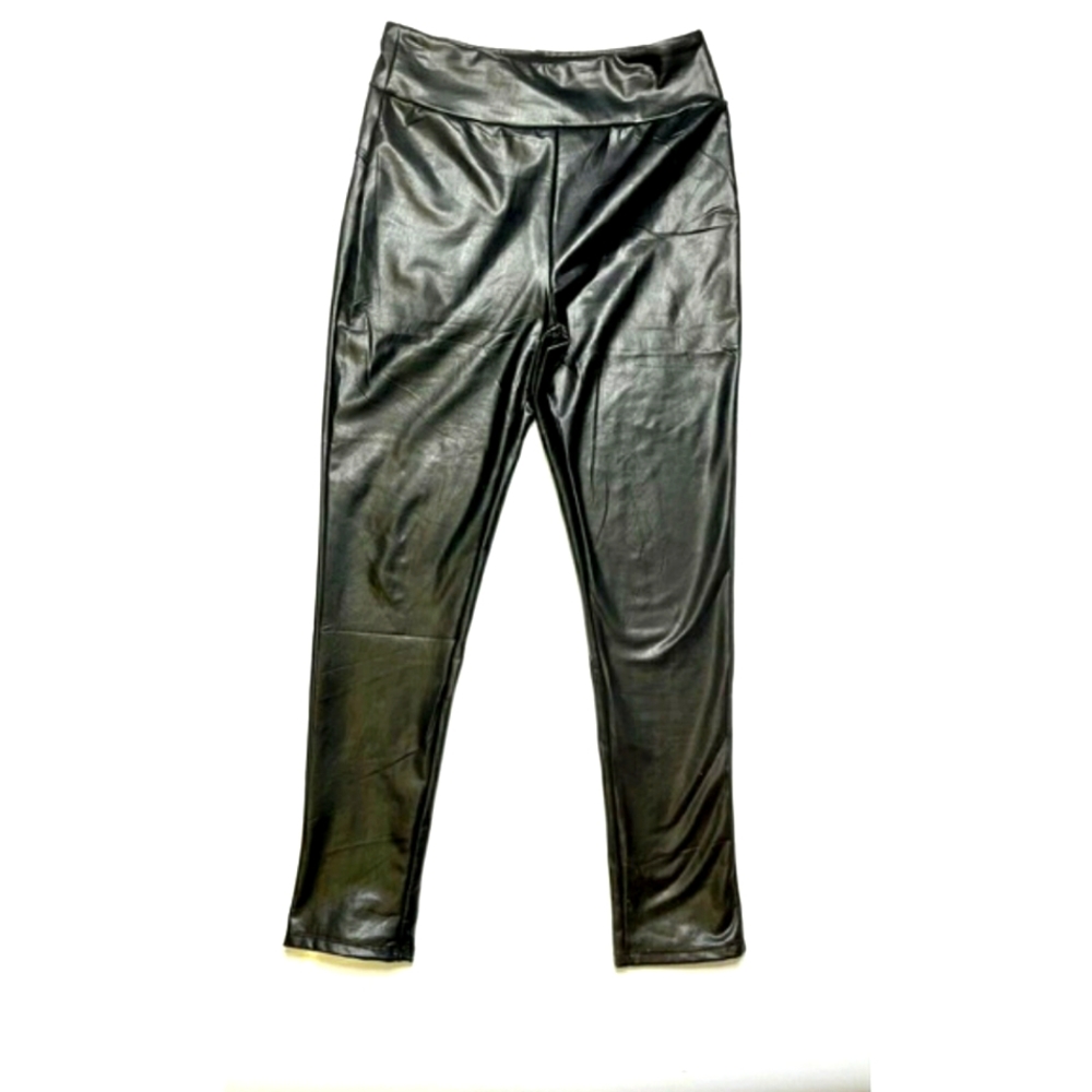 MIA ROSE Black Faux Leather Leggins. Juniors. XL